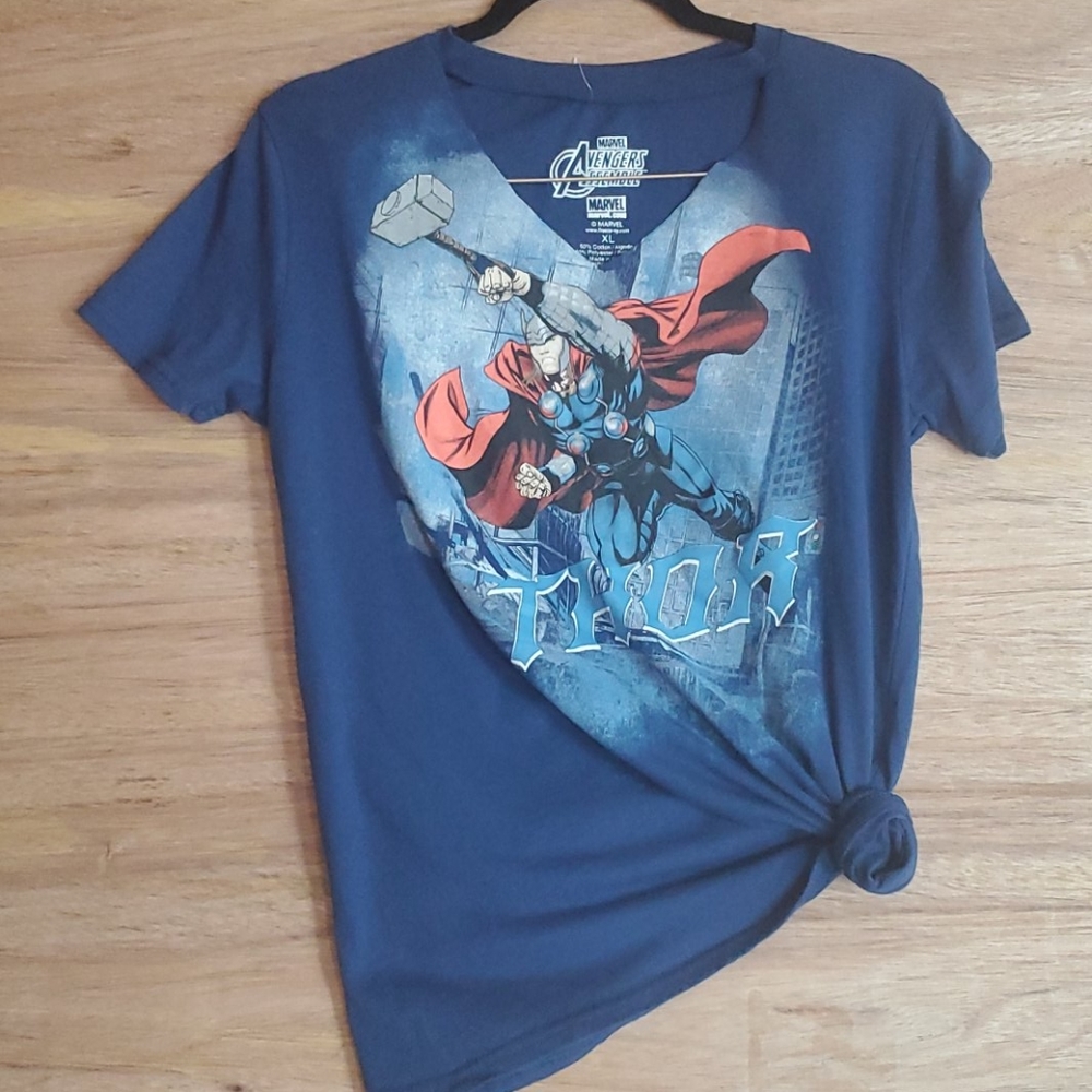 Marvel Avengers Assemble shrit